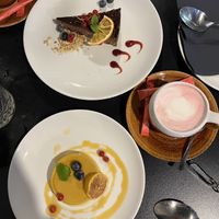 Ragusa Rozata and raw chocolate cake  at Urban & Veggie in Dubrovnik