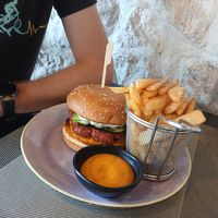 Iron burger with cheddar sauce at Urban & Veggie in Dubrovnik