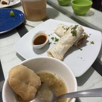 Sopa, pan, tacos de árabe con salsas ricas  at Clorofila in Queretaro