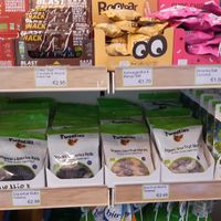 vegan snacks at Veganic in Dublin