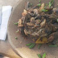 Crispy polenta with mushrooms and sauce at Green Kukunari in Crete