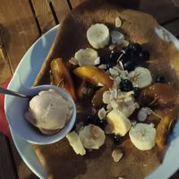 Fruits and peach sorbe at Crêperie Rouge Délice in Grenoble