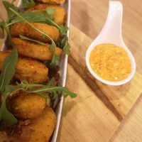 Nuggets de no pollo con salsa argelina at Rincon de Alba in A Coruna