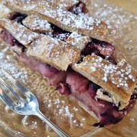 Apfelkuchen at JOE teecafe in Perchtoldsdorf