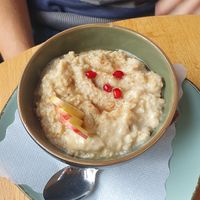 Porridge at JOE teecafe in Perchtoldsdorf