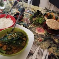 Chickpea curry and beetroot+avocado burger at Espiritu Libre in Mallorca