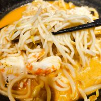 laksa with handmade noodles at Greendot 绿一点 - Bishan in Central Singapore