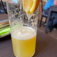 Die Säfte sind stark mit Wasser verdünnt und mit 6€/Glas damit zu teuer.  at Nana in Heidelberg