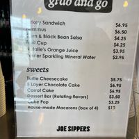 Grab & go menu at Joe Sippers Cafe in Effingham