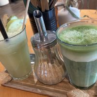 Vers sap & Matcha Latte Japanse thee  at De Groene Afslag in Bussum