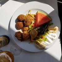 Vegetarian lunch plate made vegan at Underbar in Visby