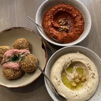 Hummus, falafel and aubergine dip vegan  at Underbar in Visby