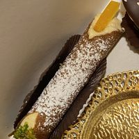 Cannolo siciliano  at Leccornie in Milan