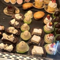 Pasticcini  at Leccornie in Milan