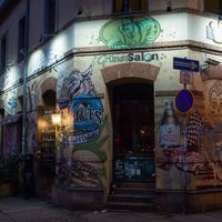 The outside at Hellmuts in Dresden