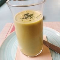 Lovely refreshing cold cream of pea soup at El Girasol in Murcia