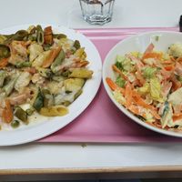 Vegan Alfredo pasta at Kipsari in Espoo