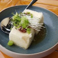 Tofu soyeux agedashi et ume plum at Umami Ramen & Izakaya in Montreal
