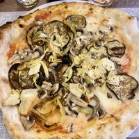 Pizza vegana con formaggio plant-based e verdure.   at Bistro Bukarica in Krk