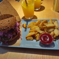 Jackfruit burger at RoseHip Bistro - Pylimo in Vilnius