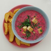 Delicious cold beetroot soup (unfortunately the potato wedges were also cold) for € 7,20 at RoseHip Bistro - Pylimo in Vilnius
