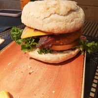 Veganer Burger "Klassik Vacon" at Peter Pane in Muenster