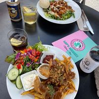 BBQ No Chicken Salad und Chicken satay 😍 at Green Flamingo in Innsbruck