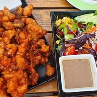 Cauliflower and rainbow salad at Green Flamingo in Innsbruck