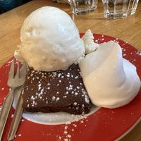 Brownie  at Green Flamingo in Innsbruck