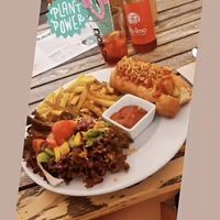 Hot dog at Green Flamingo in Innsbruck