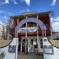 Cute venue  at Green Flamingo in Innsbruck