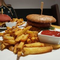 Flamingo Burger und Summer Special  at Green Flamingo in Innsbruck