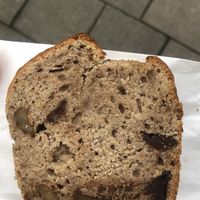 Bananabread at Man Versus Machine Coffee Roasters in Munich