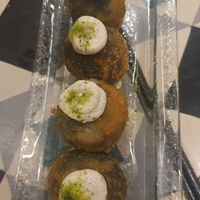 Croquetas de algas at VEGA - Alamo in Madrid