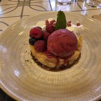 Templada de manzana y plátano at VEGA - Alamo in Madrid