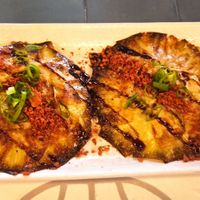 Alcachofas confitadas a la plancha at VEGA - Alamo in Madrid