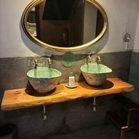 Lindo baño   at VEGA - Alamo in Madrid