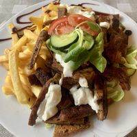 Vegan gyros plate at Walzer Etterem es Panzio in Velence