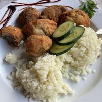 Filled mushroom with walnut and garlic at Walzer Etterem es Panzio in Velence