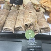   at Avril Végé in Quebec