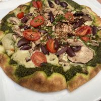 Delicious pizza at SunCafe in Studio City