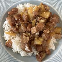 Mock meat and pineapple rice dish  #Veganuary at V. Napaphud Vegetarian Food in Chiang Mai