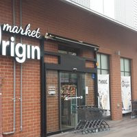 Store front, side shot at Market Origin - 마켓오리진 in Jeju