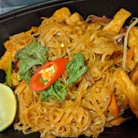 Tofu pad thai at Thaikhun in Aberdeen