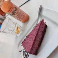 Vegane Beeren Rohkost Tarte at The Heart of Joy in Salzburg