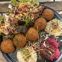 Falafelteller 🧆   at keevee in Heidelberg