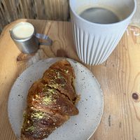 Halva cream & pistachio croissant 🤤👌🏻  at The Hairy Barista in Totnes