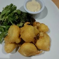 Cauliflower fetters with garlic cheese dip at Luna's Vegan Corner in Cardiff