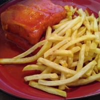 Francesinha vegan at Gosto Superior in Braga