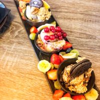 Vegan ijstapas at IJssalon Laaker Boere ies in Ohe En Laak